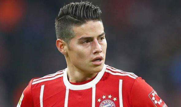 功成为亚足 功成为亚足