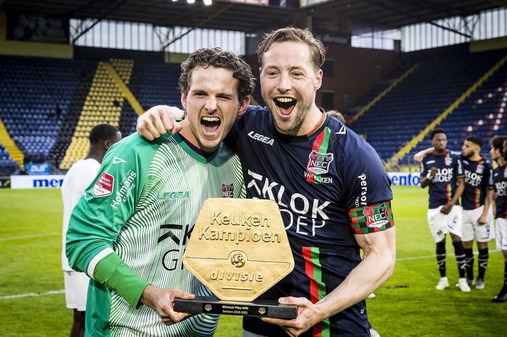 榻西甲时期 榻西甲时期