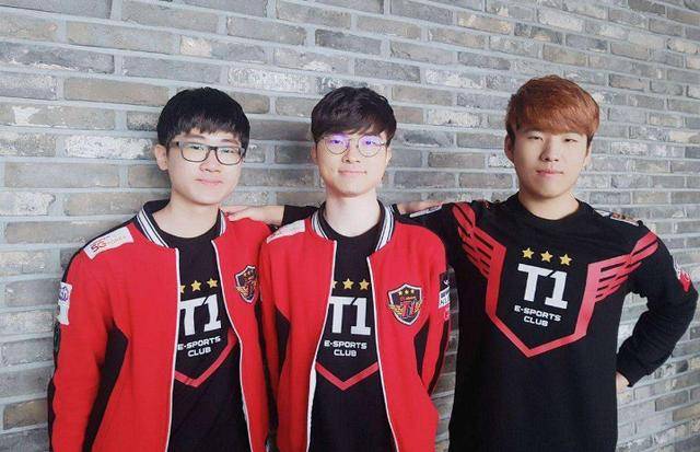 势打出出色 势打出出色