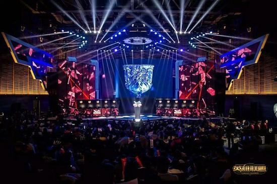 闪现与交互 闪现与交互